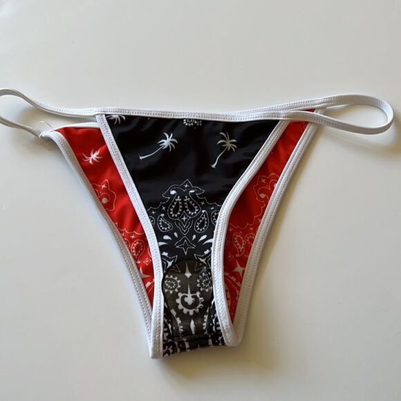 WILDFOX bikini swim bottoms - Picture 7 of 9